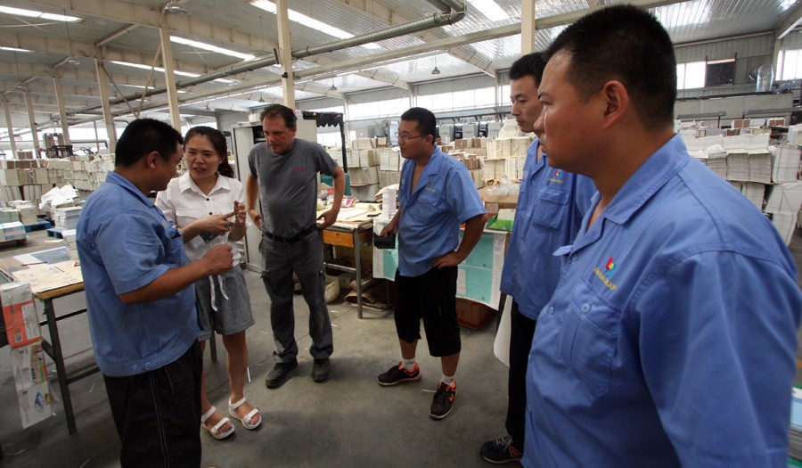 荷蘭Buhrs工程師Dion Cario Koreman光臨集團(tuán)交流技術(shù) 第 1 張 荷蘭Buhrs工程師Dion Cario Koreman光臨集團(tuán)交流技術(shù) 第 1 張