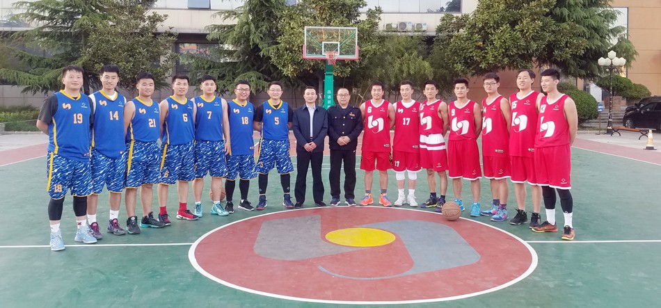 新華集團(tuán)二〇一七年春季田徑運(yùn)動(dòng)會(huì)隆重舉行 第 6 張